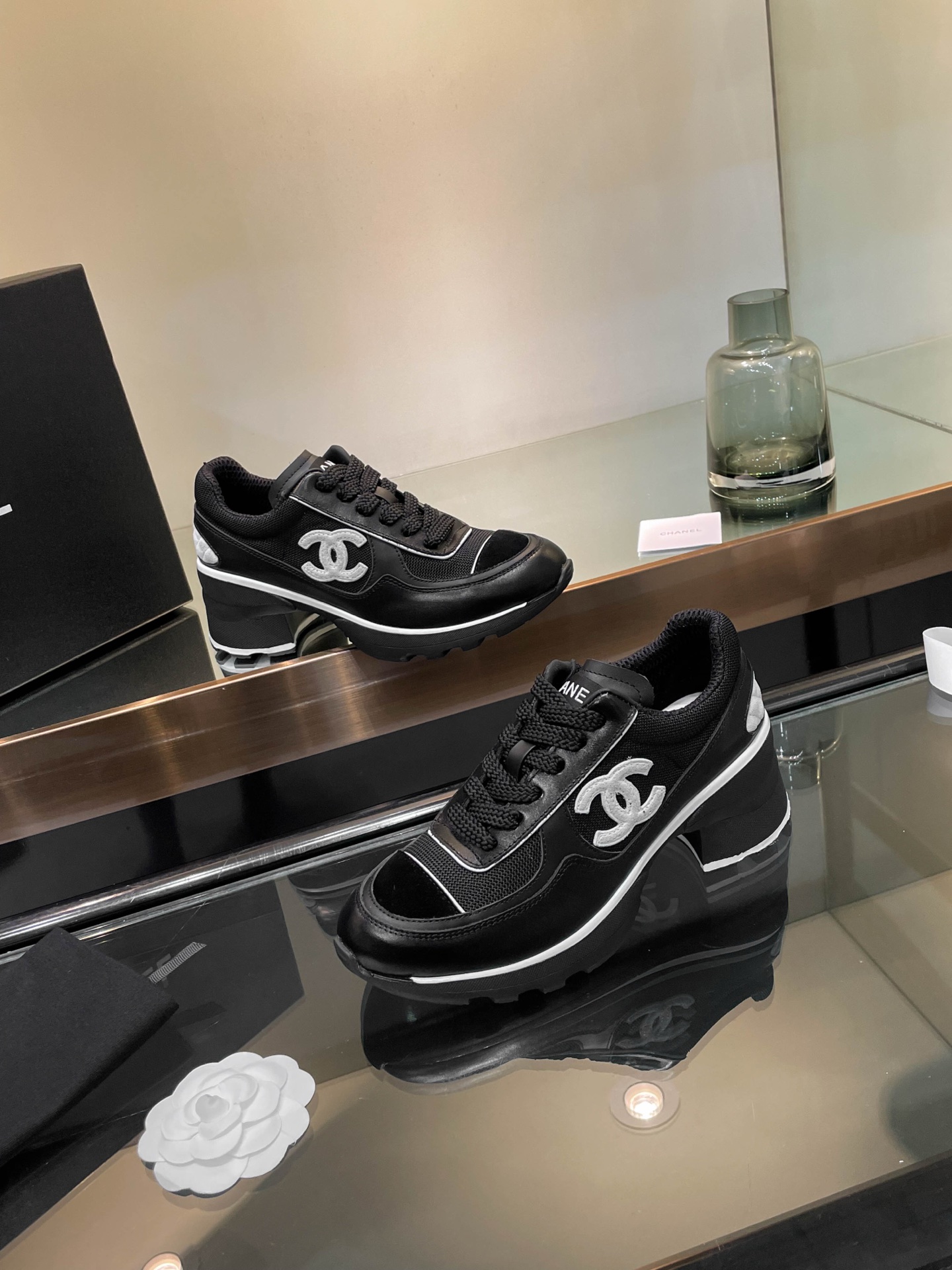 Women's high heels